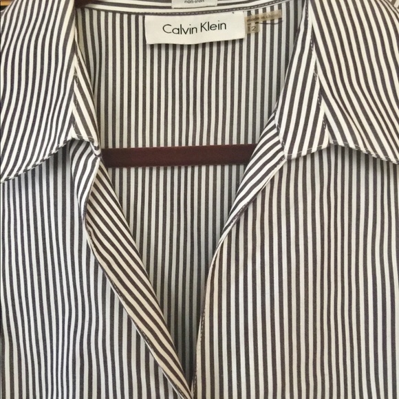 Calvin Klein shirt size 12 - Picture 2 of 3